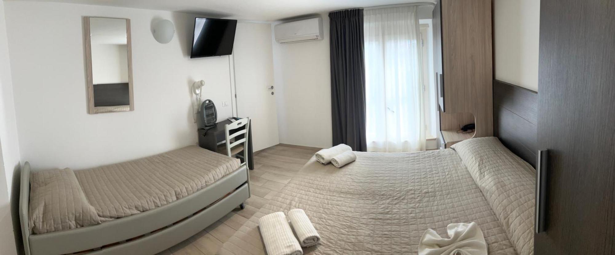 Hotel Bed And Book Rimini Dış mekan fotoğraf